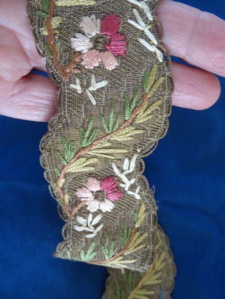 Lot De Perles De Passementerie Anciennes En Verre Bleu - 30 Grammes - Époque Belle Époque, France