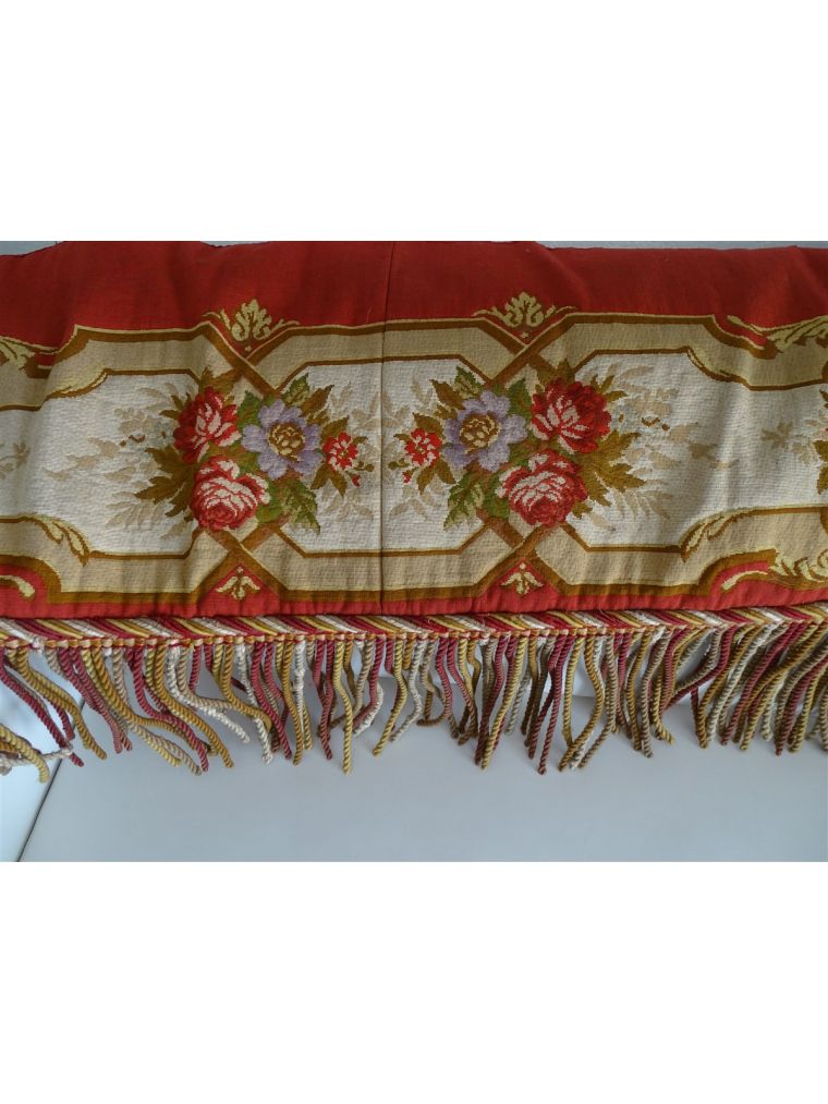 Tapisserie Ancienne Fleurie Avec Franges - 48 X 21 Pouces - Décoration Murale Vintage
